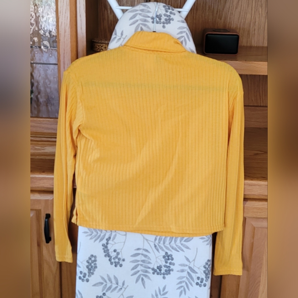 H&M Divided Ribbed Yellow Turtleneck - Picture 2 of 5